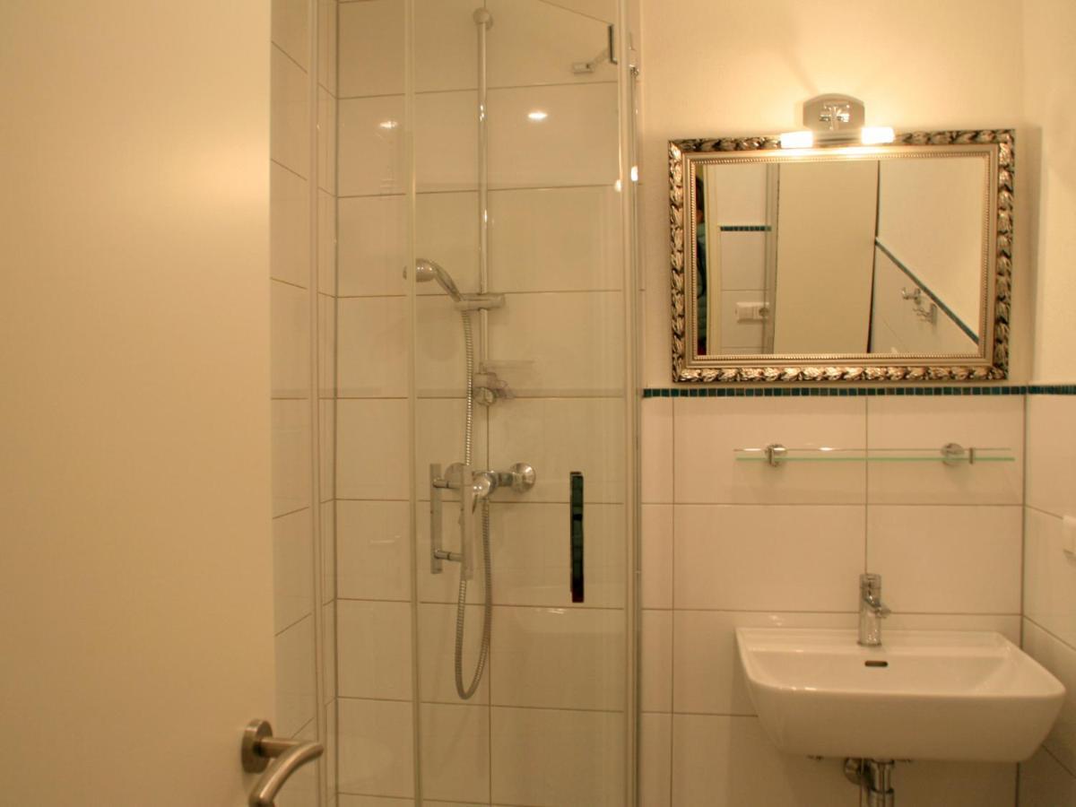 Ferienwohnung Laura Линдау Екстериор снимка